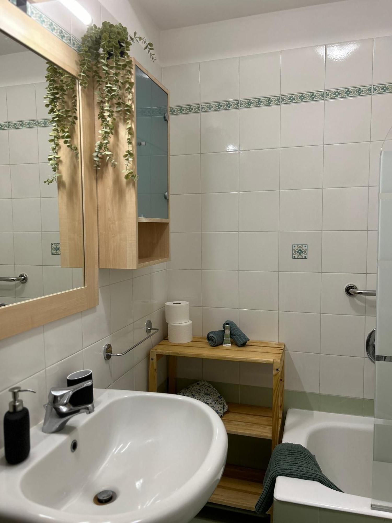 Nutshell Apt Monza Parco, Centro, Policlinico מראה חיצוני תמונה